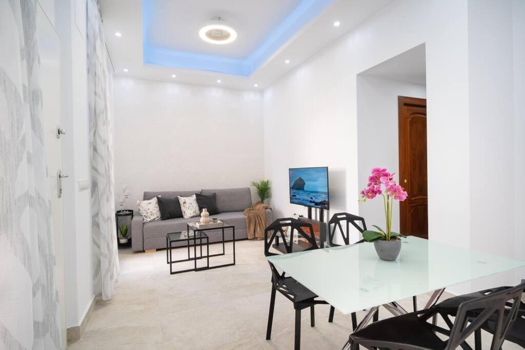 Apartamento And Holidays